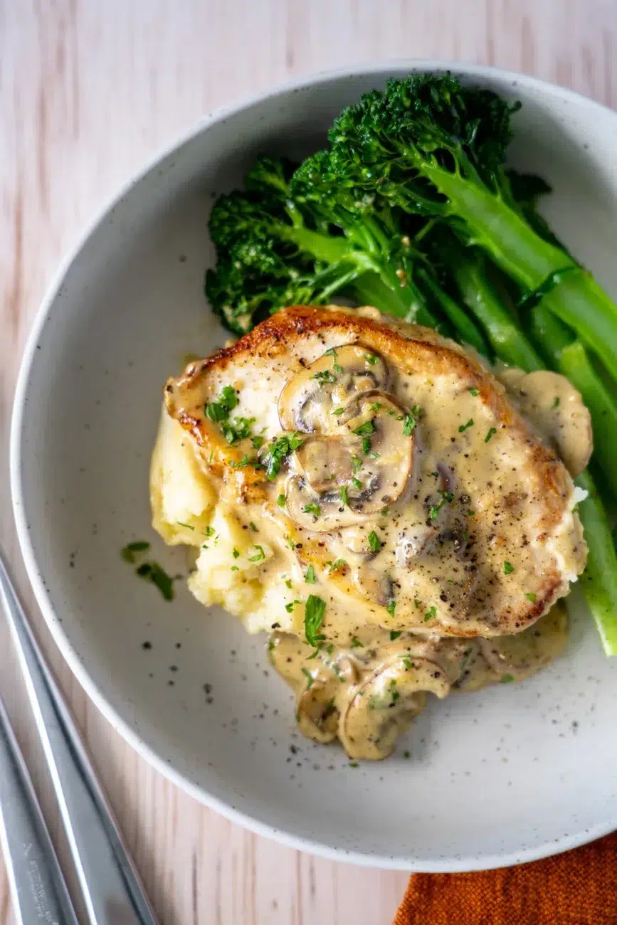 Close up of Chicken with Creamy Mushroom Sauce Recipe