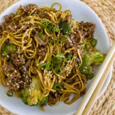 Quick Beef and Broccoli Noodles-image