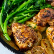 One-pan Lemon Garlic Chicken and Potatoes-image