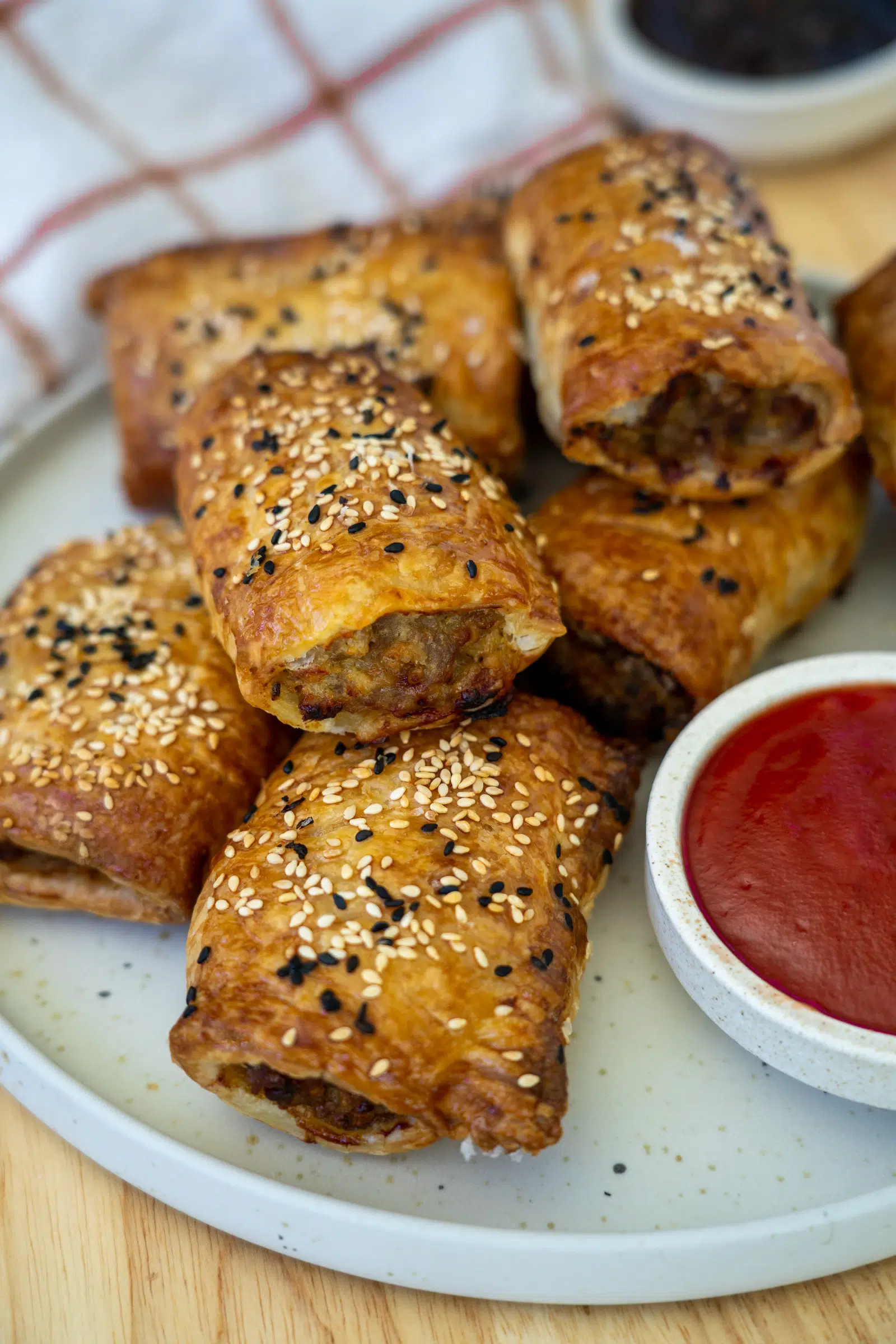 homemade sausage rolls recipe