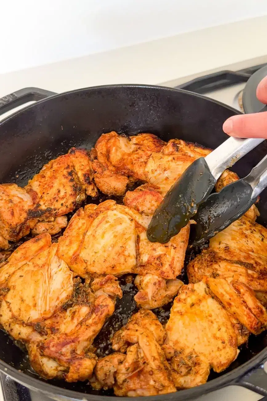 Chicken cooked in spices and herbs
