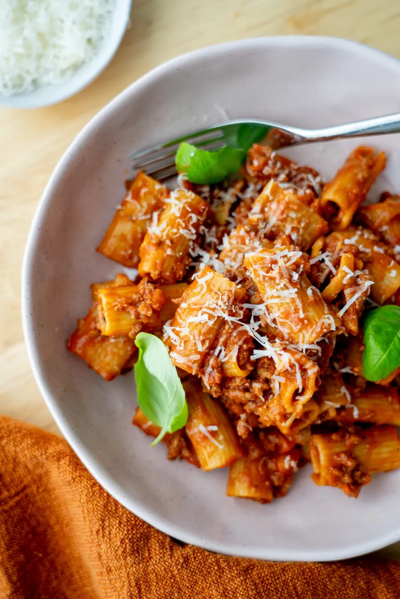 one pot halal beef Bolognese pasta family dinner easy weeknight 30 minutes dinner