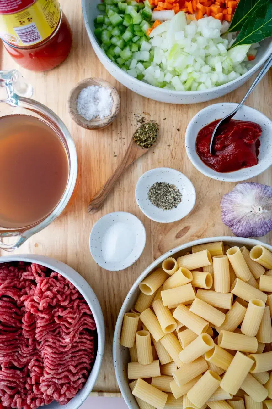 One-pot Creamy Bolognese recipe ingredients